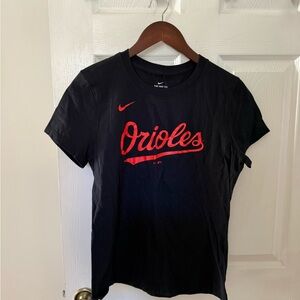 NWT Nike Women’s Baltimore Orioles Shirt Short Sleeve Medium Black Mancini #16